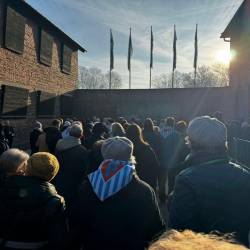 Današnja svečanost v nemškem koncentracijskem taborišču Auschwitz (AUSCHWITZ MEMORIAL)