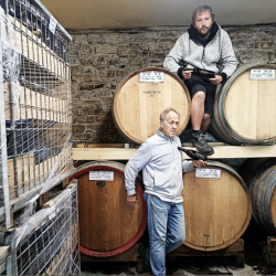 Mladi vinar Ivan Sosol z očetom Marjanom (WINEMAG)