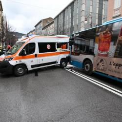 Prometna nesreča v Ulici Battisti (FOTODAMJ@N)