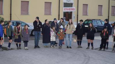 Luč miru pred stolnico (BUMBACA)