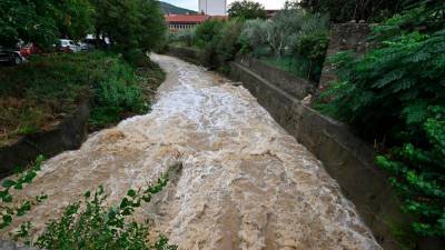 Rekordno deroča Glinščica in izvir na Jami