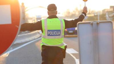 Simbolična fotografija slovenske policije (BUMBACA)