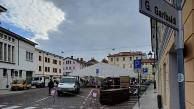 Goriško središče je zaradi priprav na praznik že zaprto za promet (D.R.)