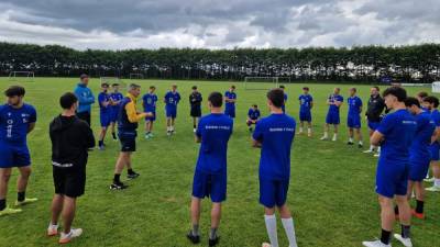 Trening Žil na nogometni zelenici v vasici Krusa na Danskem (JNG)