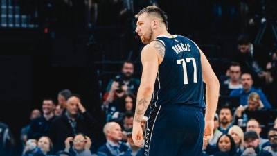 Luka Dončić na sinočnji tekmi (DALLAS MAVERICKS/FACEBOOK)