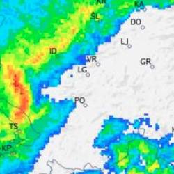 Nevihte so se od jugozahoda iznad Tržaškega zaliva širile nad Slovenijo (ARSO)