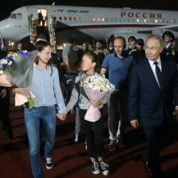 Zakonca Dulcev je v Moskvi sprejel ruski predsednik Vladimir Putin (ANSA)
