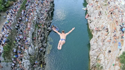 Skakali bodo s sedemnajstih metrov (SPLETNA STRAN OBČINE KANAL OB SOČI)