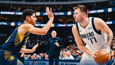 Luka Dončić na sinočnji tekmi proti ekipi Indiana Pacers (DALLAS MAVERICKS/FACEBOOK)