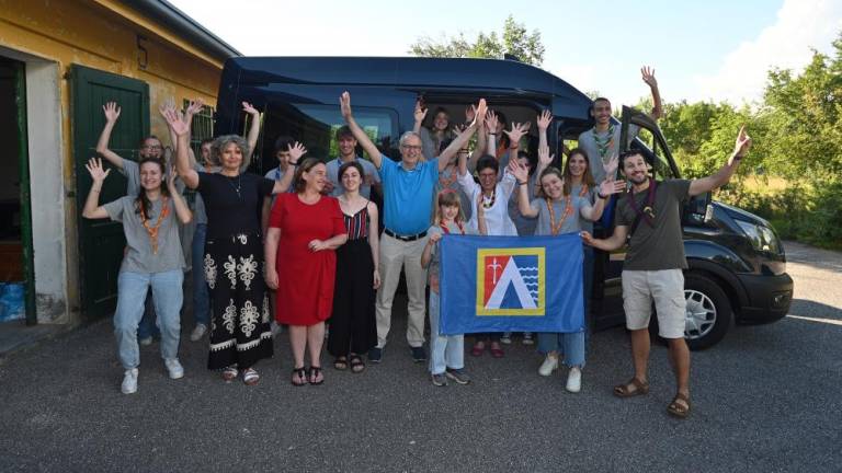 Taborniki RMV z novim skladiščem in kombijem