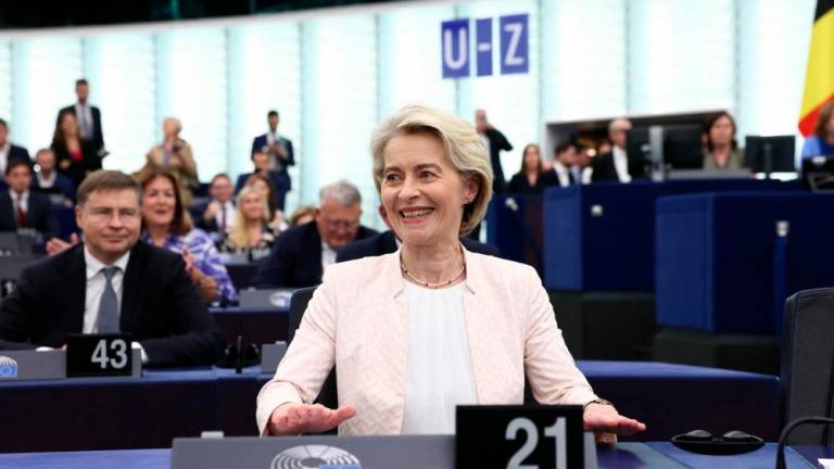 Ursula von der Leyen bo še naprej vodila Evropsko komisijo