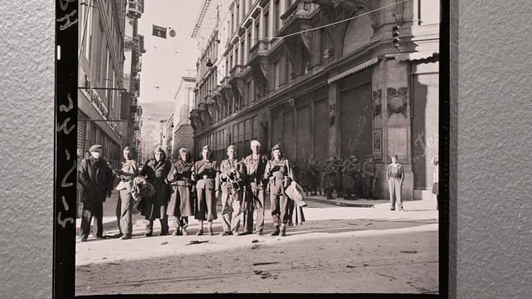 Fotografije, ki razkrivajo eno stoletje tržaške zgodovine