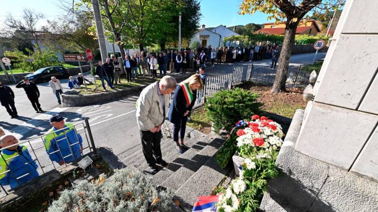 Polaganje vencev na Tržaškem