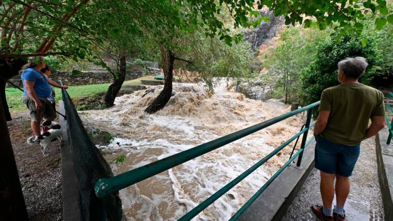 Rekordno deroča Glinščica in izvir na Jami