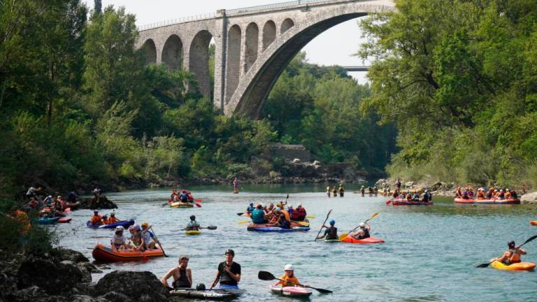 Soška regata vroča in uspešna