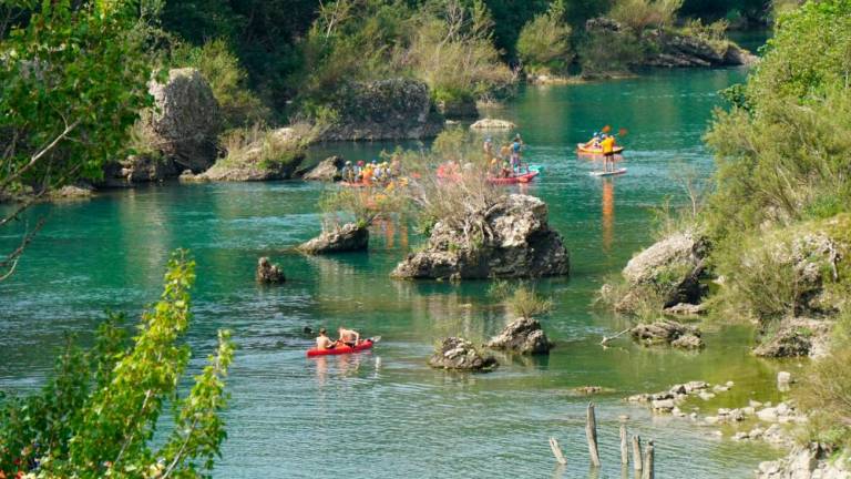 Soška regata vroča in uspešna