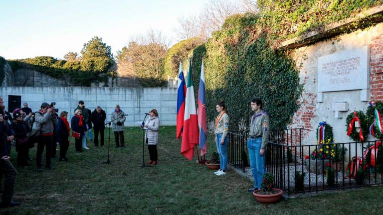 Občuten spomin na pet ustreljenih antifašistov