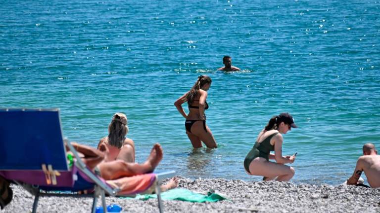 Sesljanska plaža Castelreggio nared že sredi maja