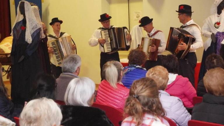 Ohranjajo tradicijo, ki je preplet pravil in čustev