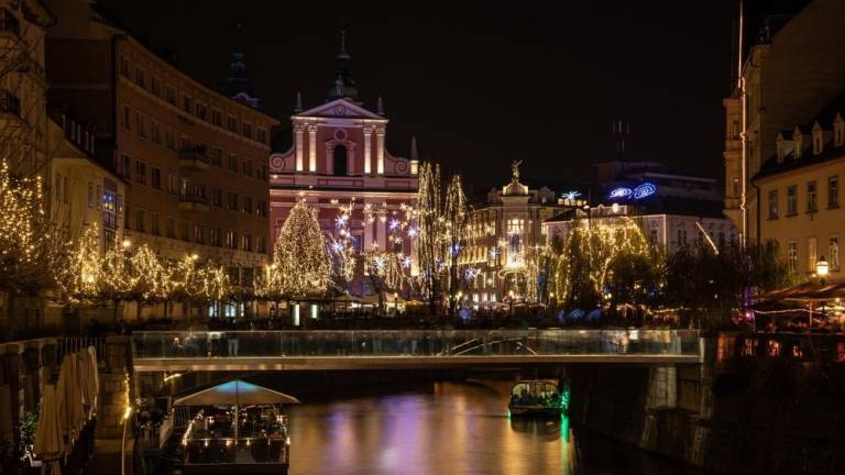 Na prazničnem sejmu v Ljubljani za hišico tudi 16.000 evrov