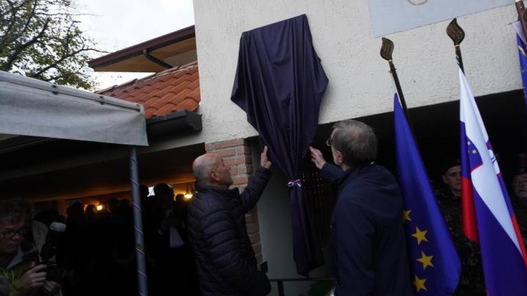 Poklon prijatelju in zavednemu Slovencu