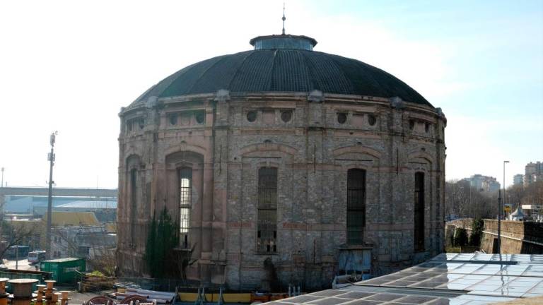 Tržaški plinometer naj postane javni prostor