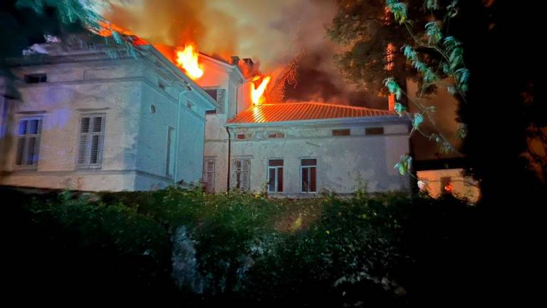 Požar je povzročil veliko škodo