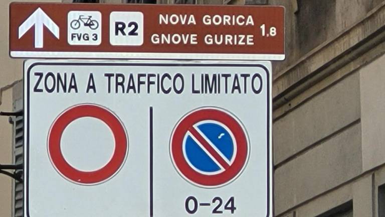 Nova Gorica tudi Gnove Gurize