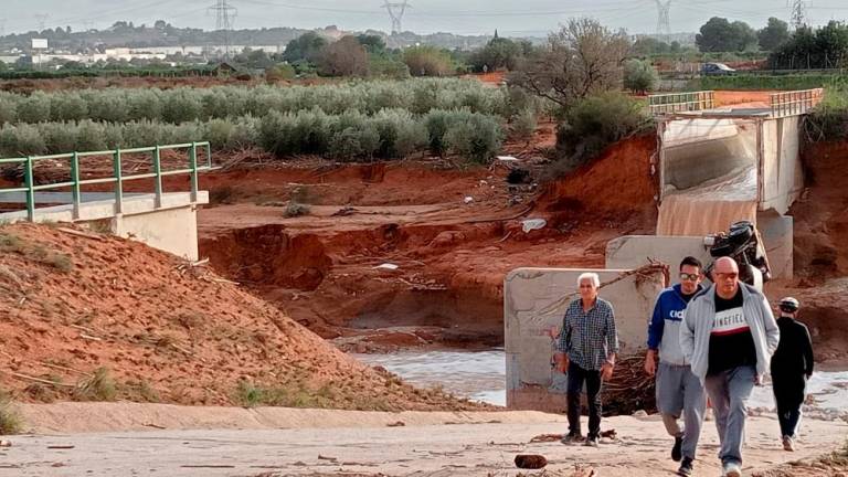 Pričevanje o razdejanju iz Valencie (foto in video)