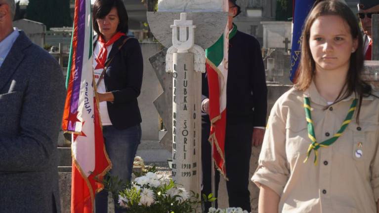 1. november, spomin na pokojne in padle za svobodo