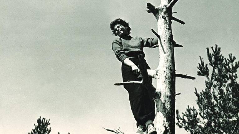 Ne grem dol, fotografska zgodba o ženski emancipaciji