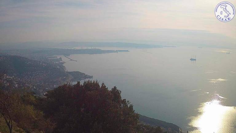 Občutno hladneje bo zlasti podnevi in v gorah